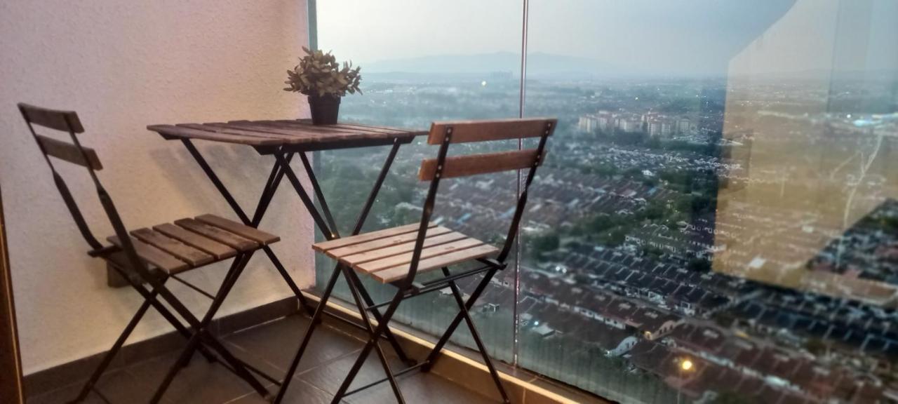Luxe Suites At Skyloft Johor Bahru Luaran gambar