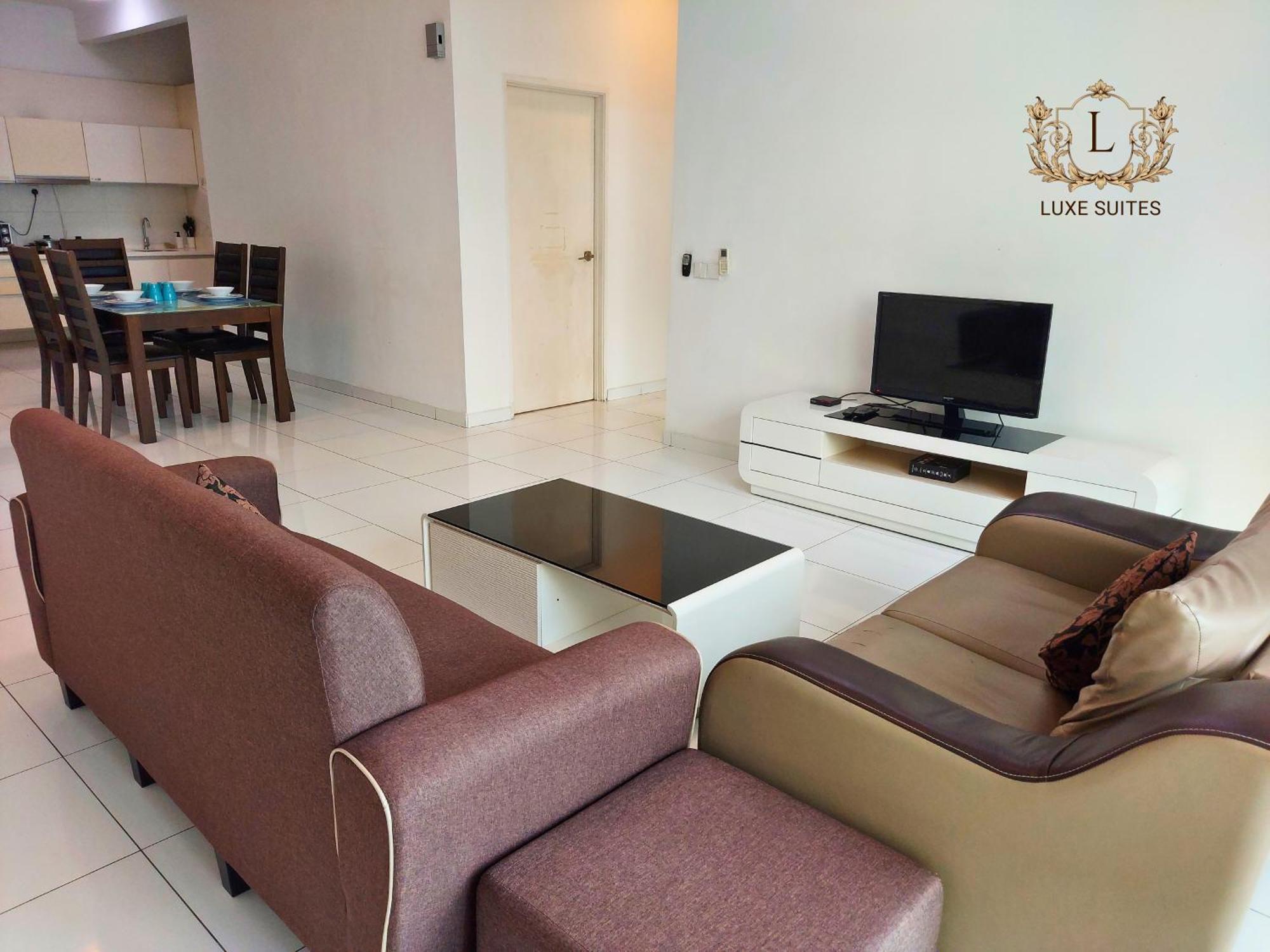Luxe Suites At Skyloft Johor Bahru Luaran gambar