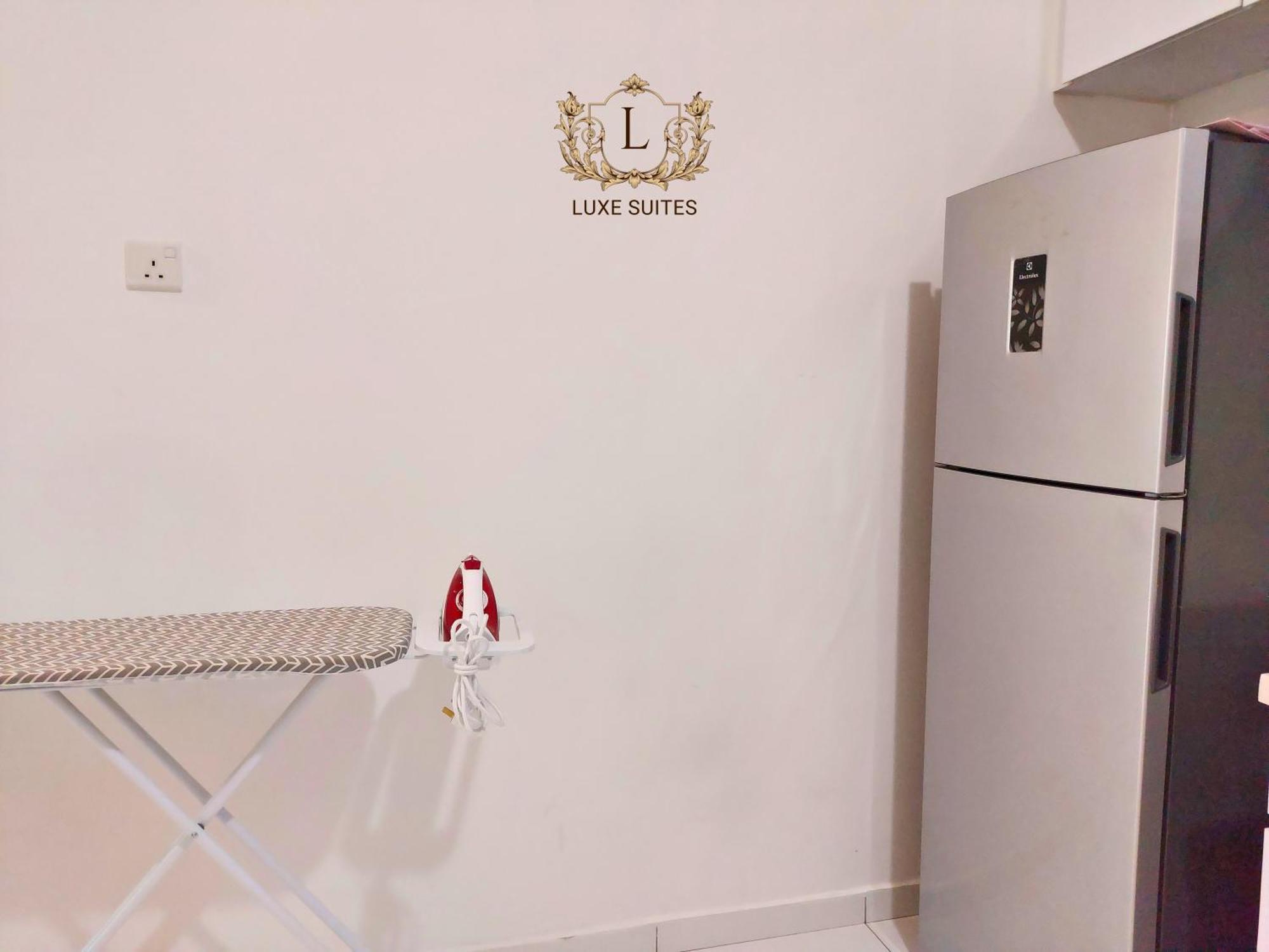 Luxe Suites At Skyloft Johor Bahru Luaran gambar