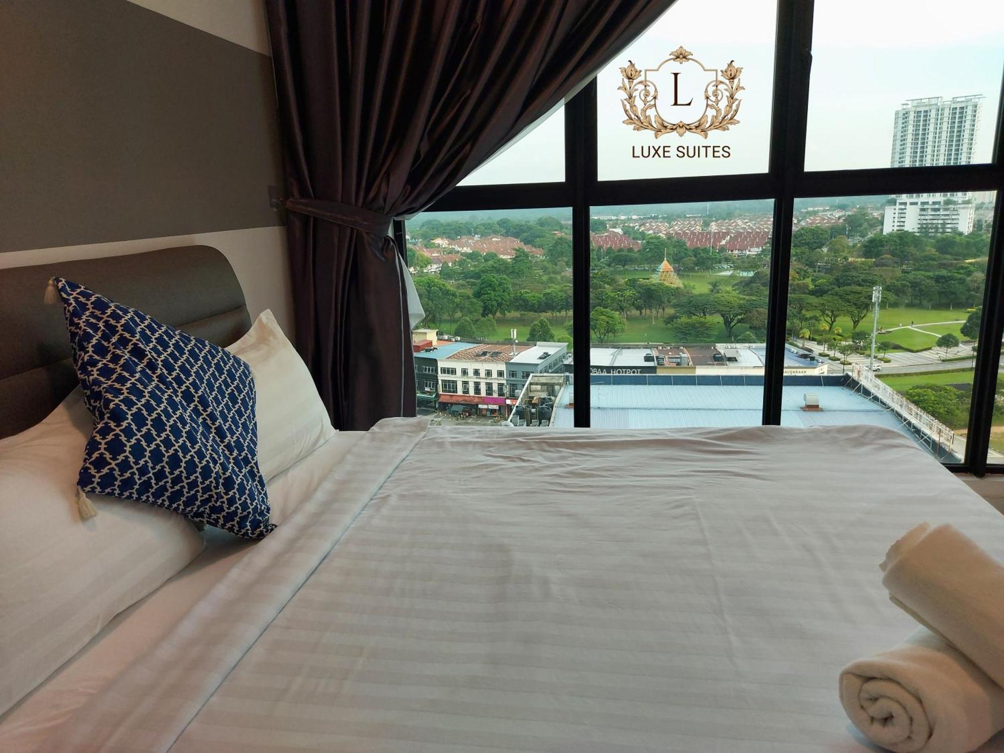Luxe Suites At Skyloft Johor Bahru Luaran gambar